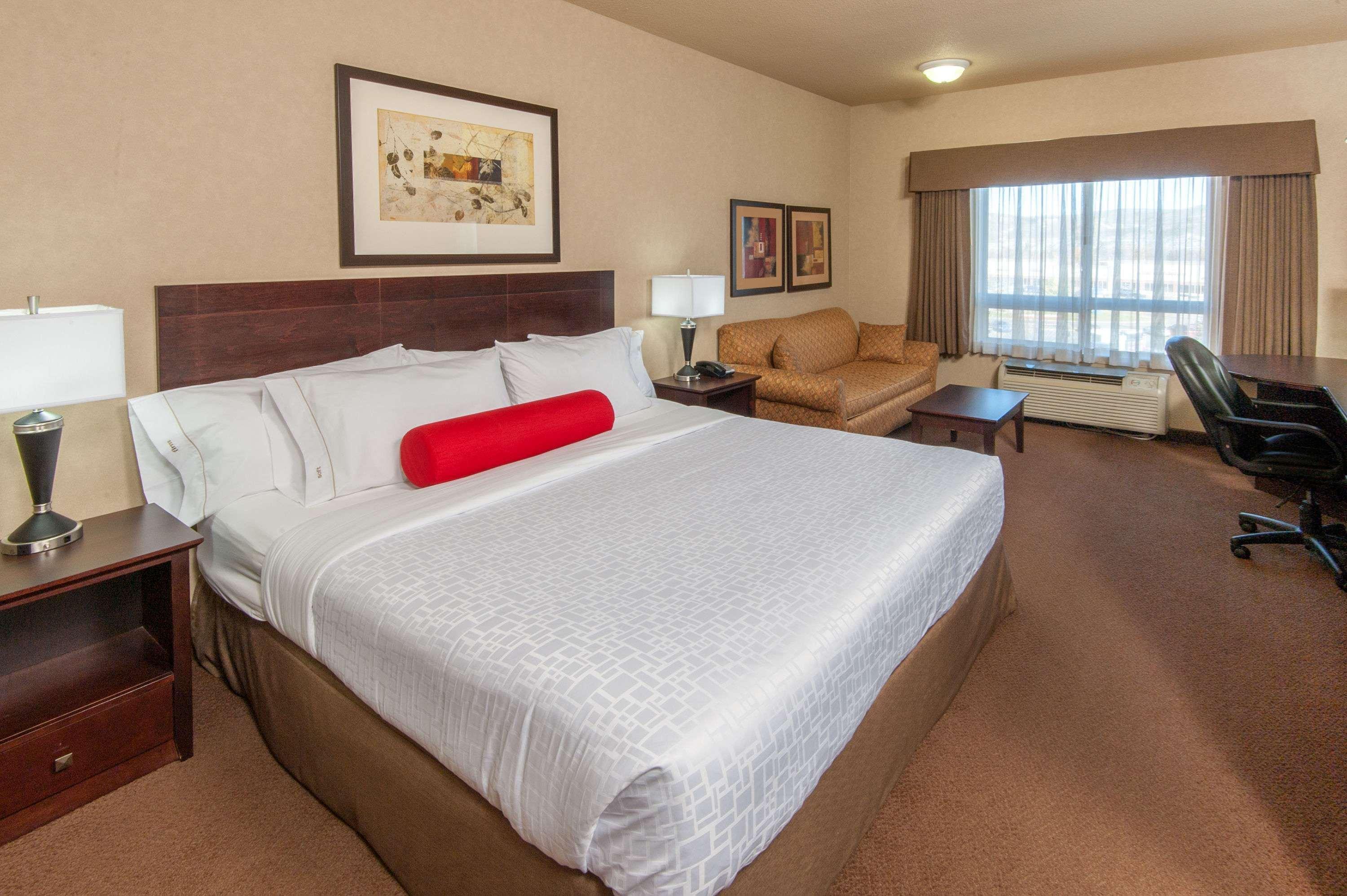 Ramada By Wyndham Drumheller Hotel & Suites מראה חיצוני תמונה